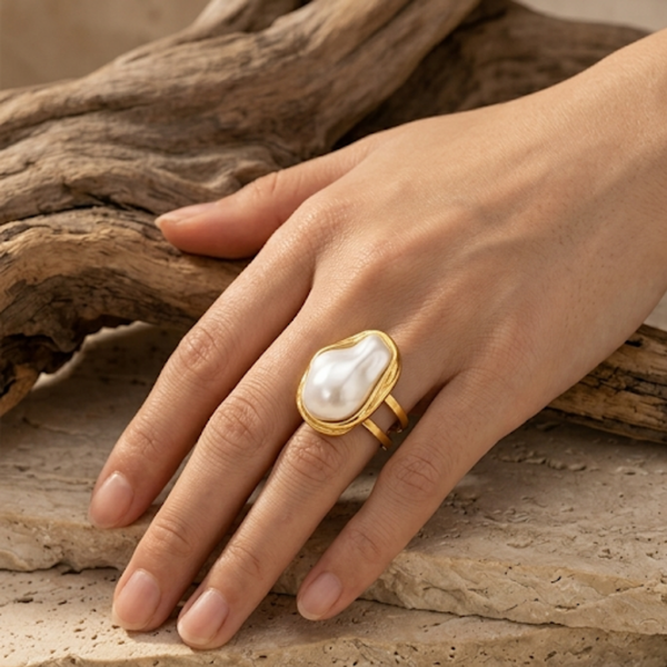 Aurapearl Ring (Adjustable)